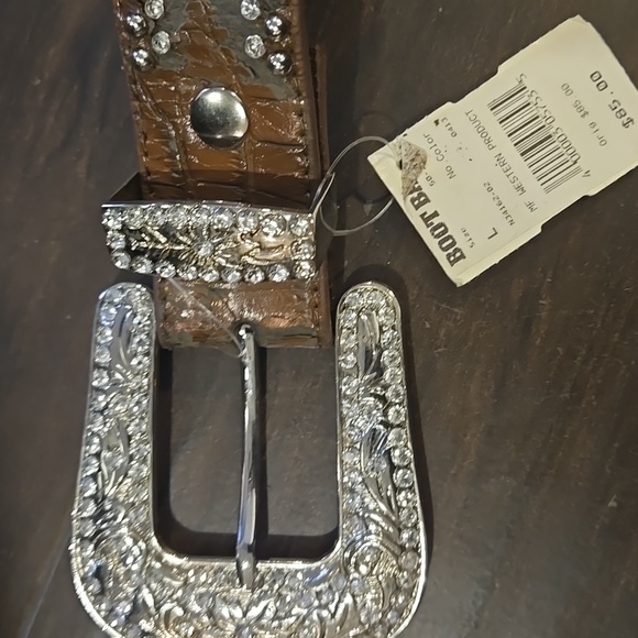Boot Barn Rhinestone Belt Buckle - Picture 6 of 8